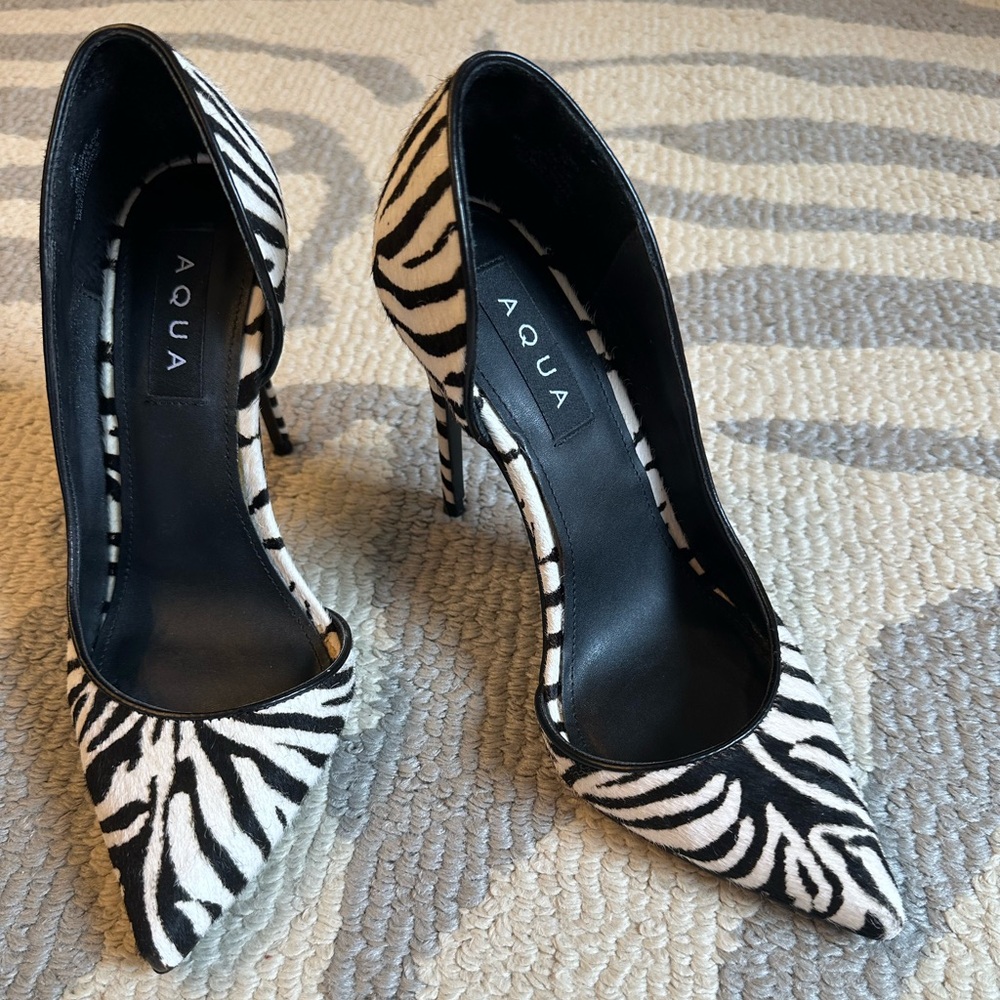 Aqua D’Orsay pump